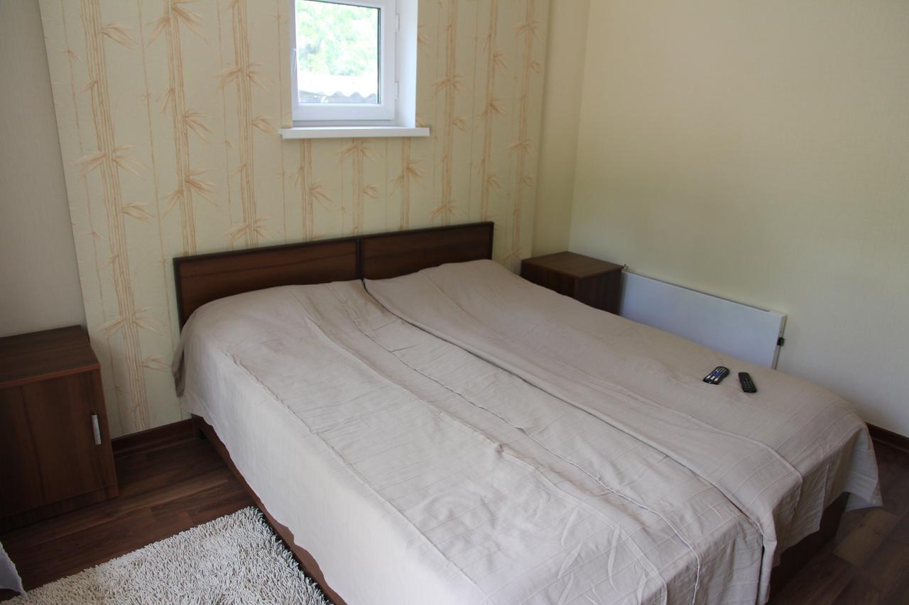 Guest House Leto Dolinka Exterior foto