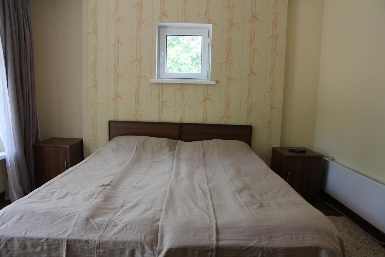 Guest House Leto Dolinka Exterior foto